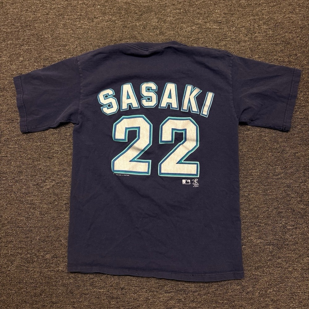 Vintage 2001 Seattle Mariners Sasaki Japanese Pitcher Lee Sports T Shirt Medium
